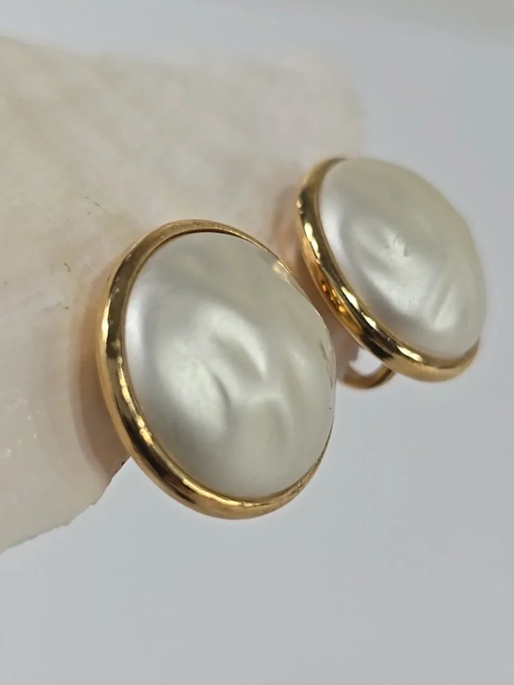 VINTAGE Trifari Gold Tone Faux Pearl Clip‑On Earrings Round Classic Signed......